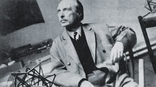 Rudolf Laban tijdens een bewegingsanalyse